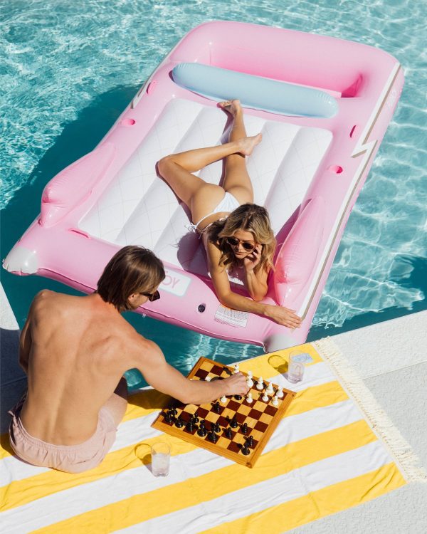 Retro Convertible Pool Float - Image 4
