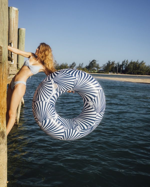 Tube Float - Image 3
