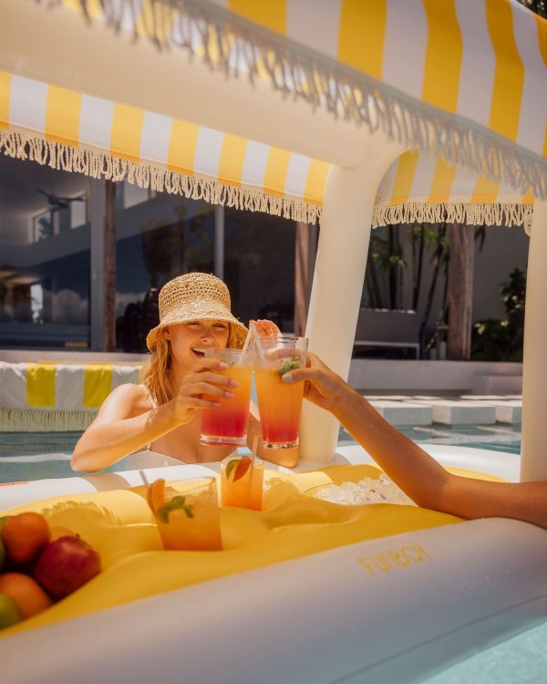 Floating Cabana Bar - Image 4