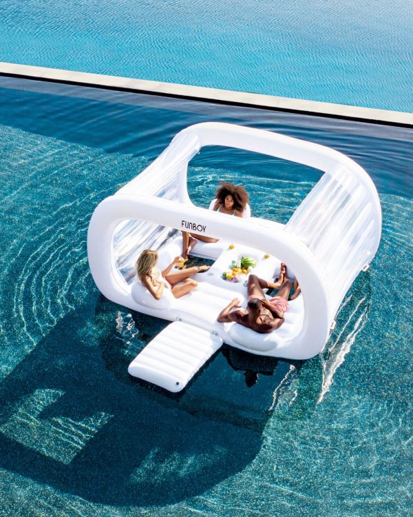 Giant Cabana Dayclub - Image 2