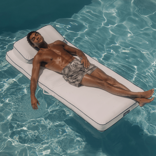 Fabric Classic Mat Lounger - Image 2